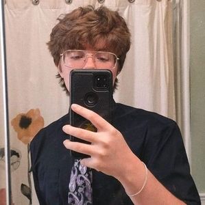 Meet your Posher, Anthony